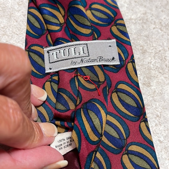 VINTAGE MENS 100% PATTERN TIE BY TULI BY NATAN BRACH MADE IN THE USA - Picture 5 of 5